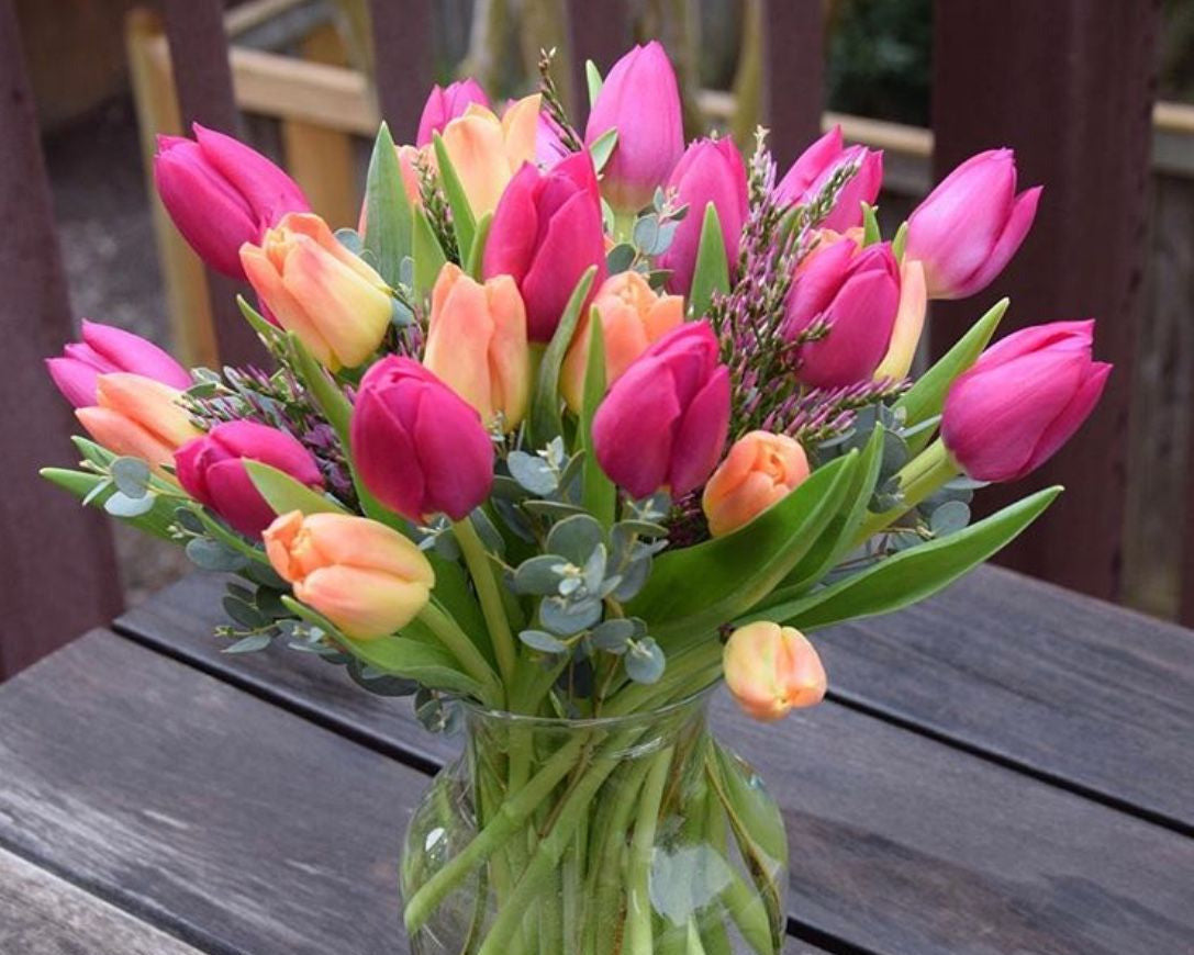 Florero Tulipanes