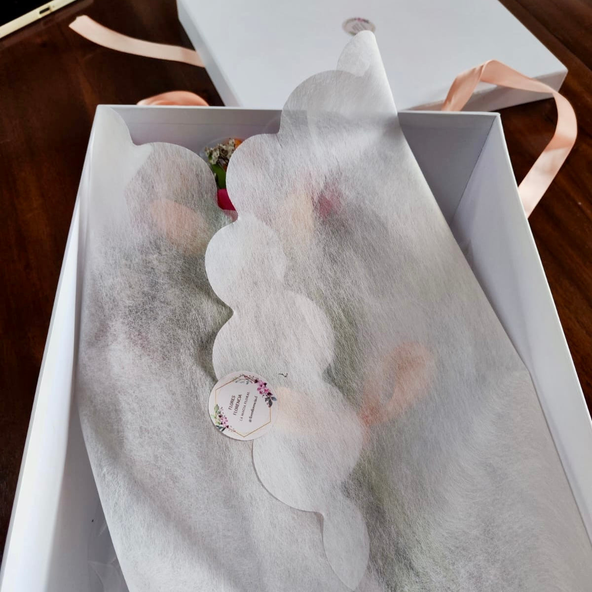Box Premium Tulipanes / Florero