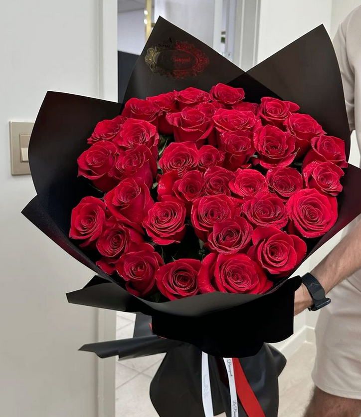 Bouquets Rosas Rojas PREMIUM 50 unidades