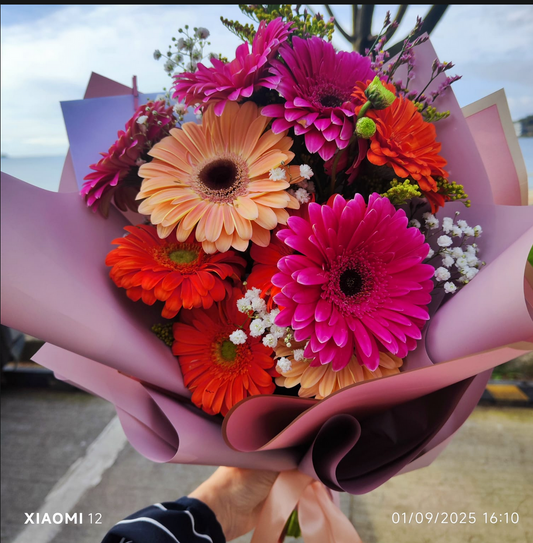 Ramo de Gerberas Multicolor  XL